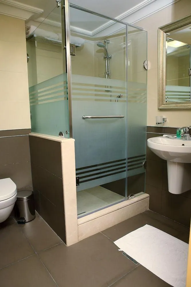 Imperial Suites Hotel Beirut