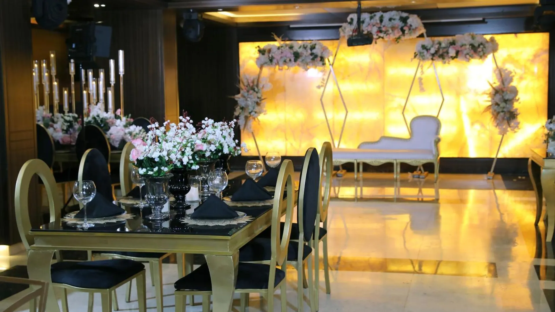 Imperial Suites Hotel Beirut 4*,