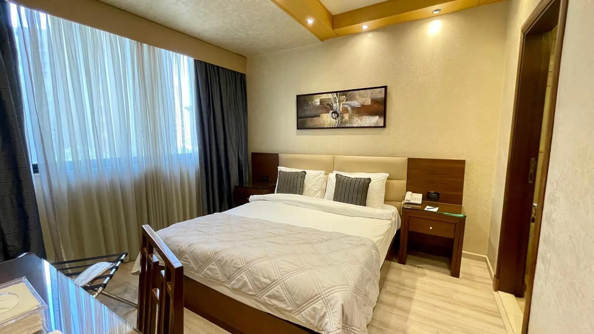 Imperial Suites Hotel Beyrut