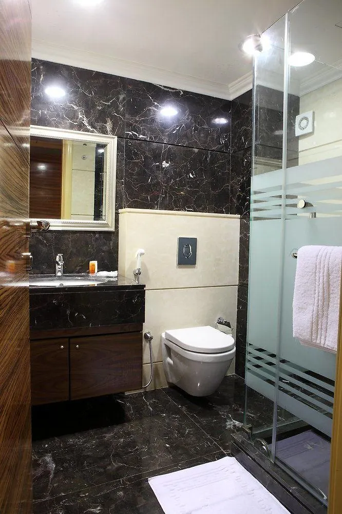 Imperial Suites Hotel Beirut