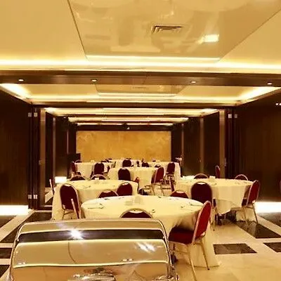 Imperial Suites Hotel Beirut