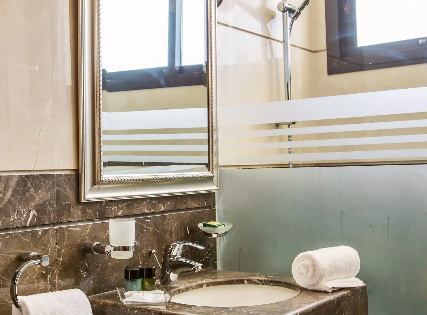 Imperial Suites Hotel Beirut