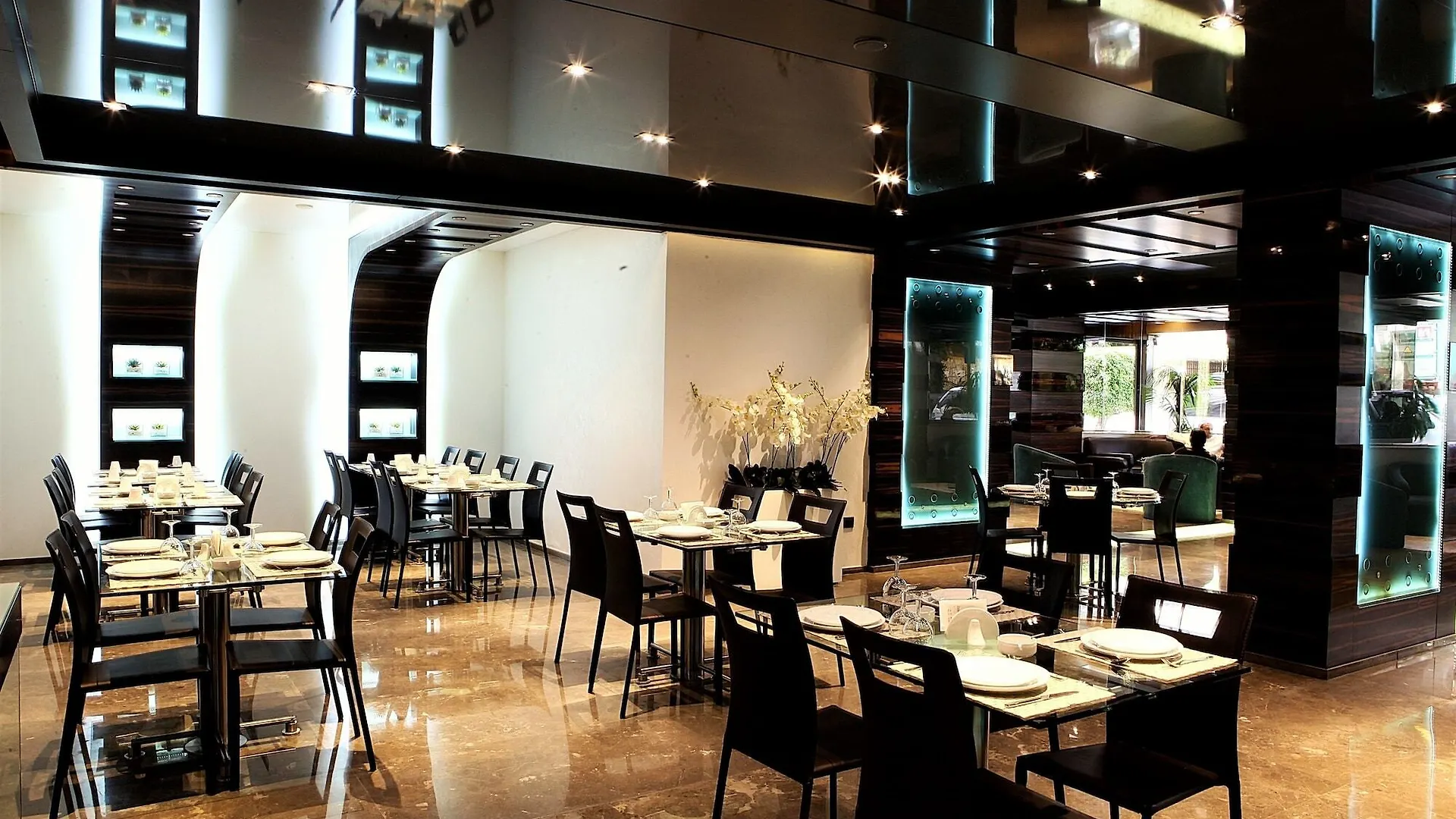 Imperial Suites Hotel Beirut
