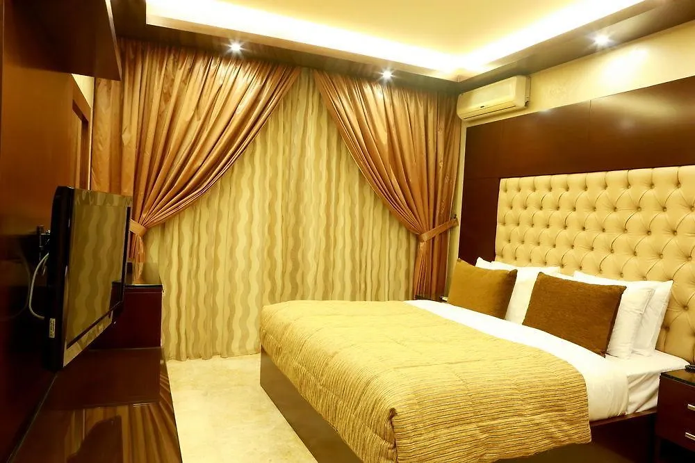 Imperial Suites Hotel Beirut